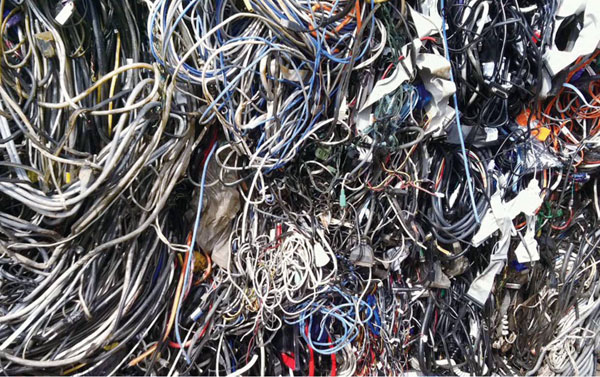 Лом кабеля и отходы проводов