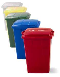 Цветные баки для раздельного сбора отходов